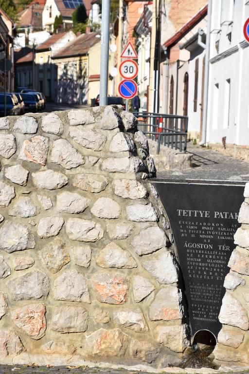 Malomszeg Apartman Pécs Exterior foto